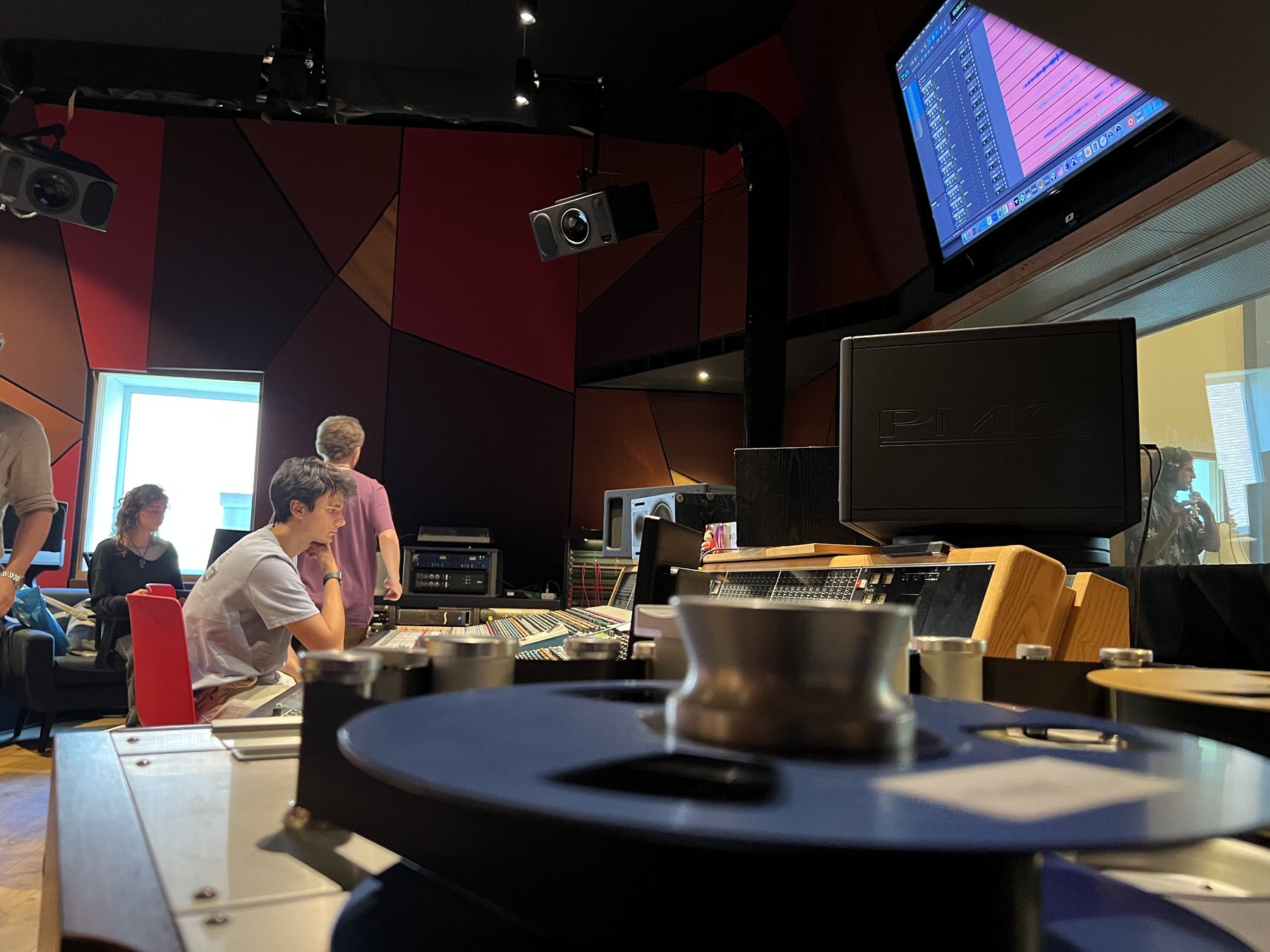 Dorsy team in the control room during recording, image 8 of 11