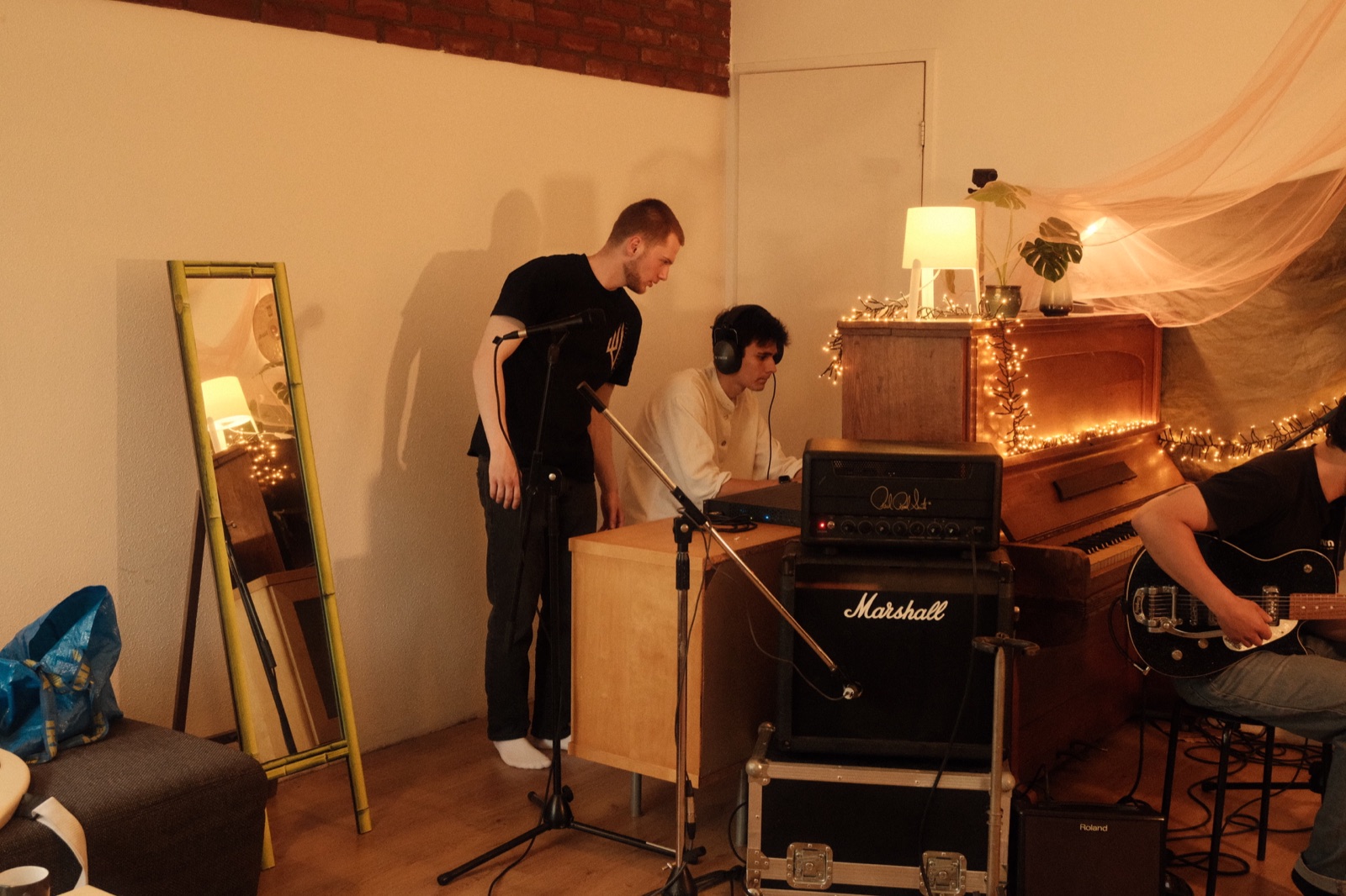 Suite Spot Concerts recording session, image 7 of 12